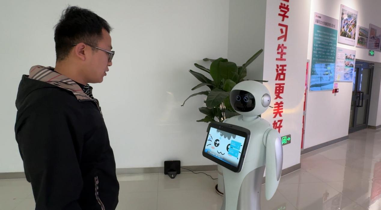 智慧商业新生态：AI赋能传统运营的破局之路——大学城集团商业运营管理公司的智能化转型实践之路(图2)