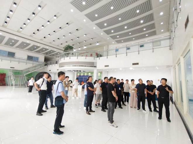 2025年橡胶轮胎行业数字化转型培训班暨工业互联网一体化进园区“百城千园行”活动成功举办(图4)
